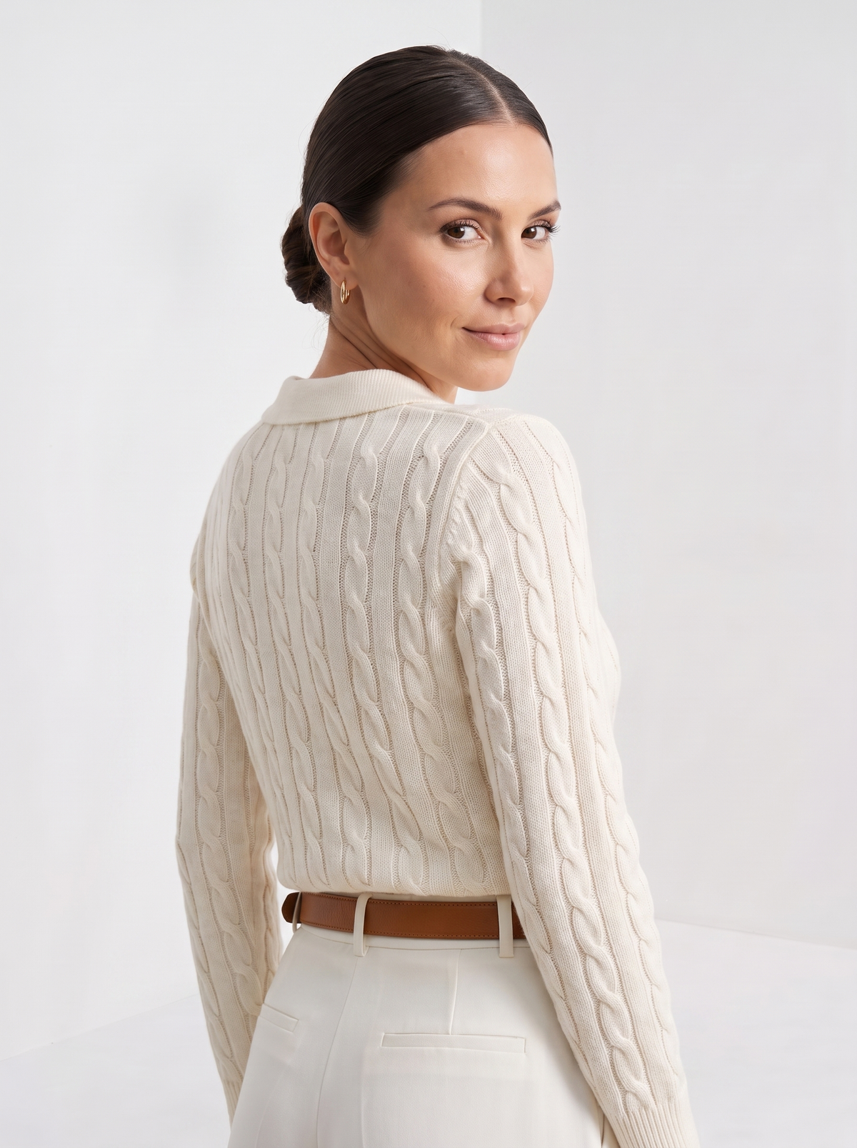 Women's Classic Cable Knit Jumper