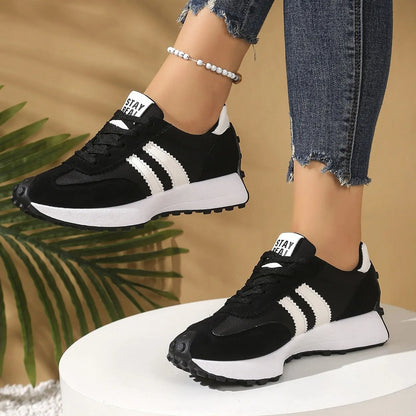 Chunky Platform Lace-Up Trainers — Sort