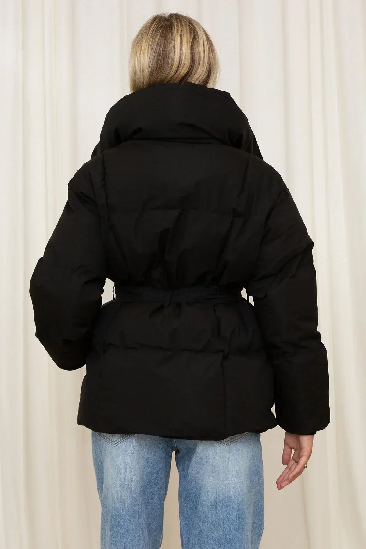 Women's Quilted Belted Funnel Collar Puffer Jacket