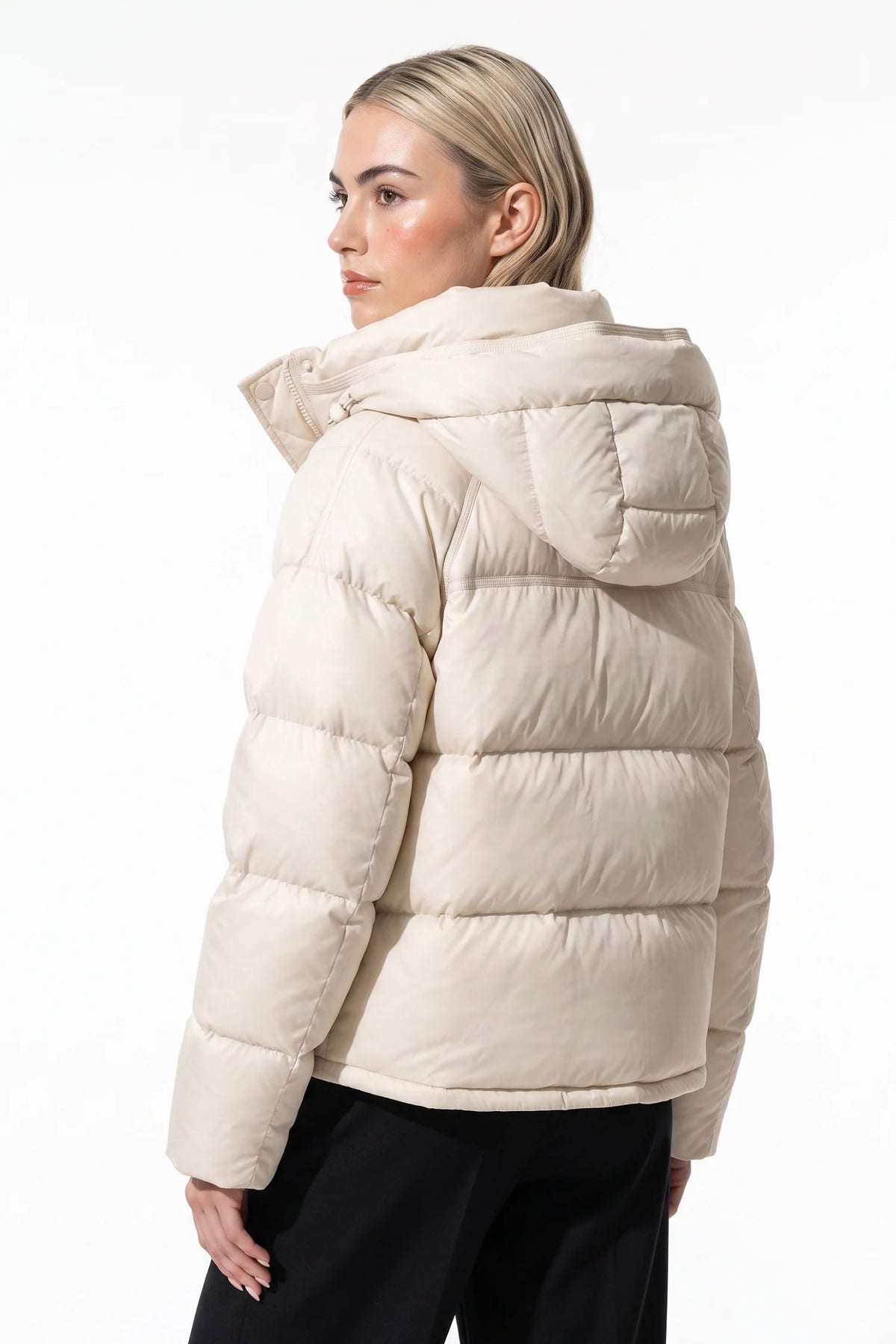 Women's Cropped Hooded Puffer Jacket